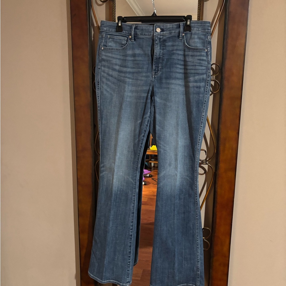 White House Black Market Medium Blue Flare Jeans comfortable classic casual